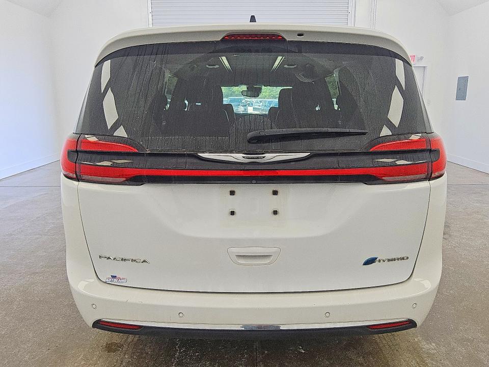 Фото 6 с аукциона – 2023 CHRYSLER PACIFICA с VIN 2C4RC1L78PR611858