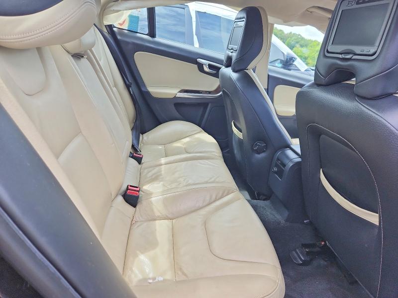 Photo 10 from auction – 2012 VOLVO S60 with VIN YV1622FS7C2044704