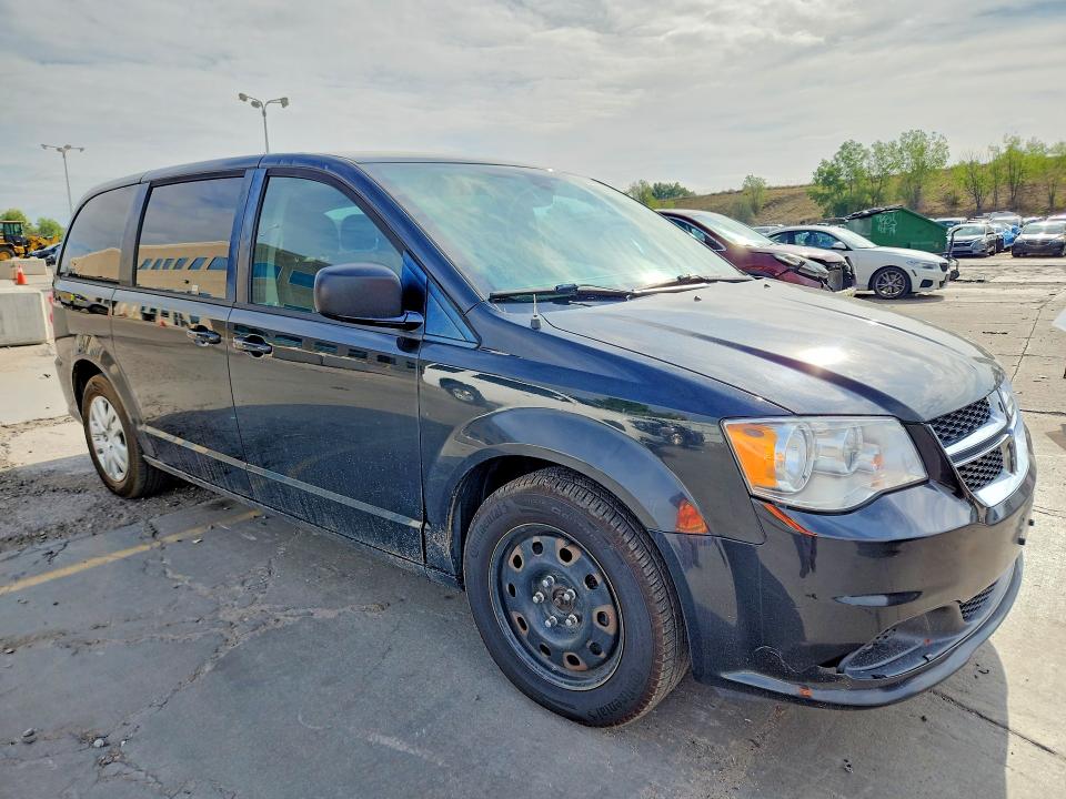 Photo 4 from auction – 2018 DODGE GRAND CARAVAN with VIN 2C4RDGBG1JR304802