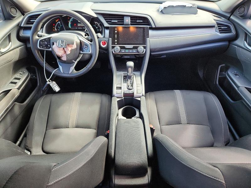 Снимка 8 от търг – 2017 HONDA CIVIC с VIN 19XFC2F71HE003901