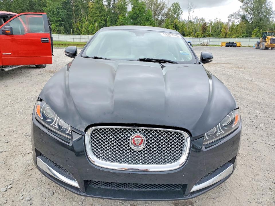 Photo 5 from auction – 2015 JAGUAR XF with VIN SAJWA0FS5FPU80425