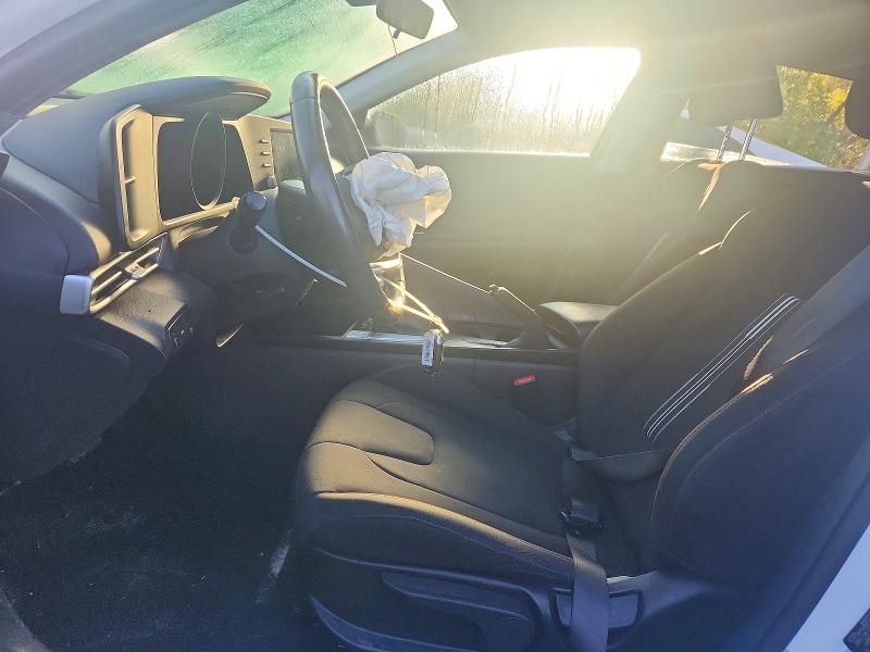 Снимка 7 от търг – 2022 HYUNDAI ELANTRA с VIN KMHLM4AG3NU297801