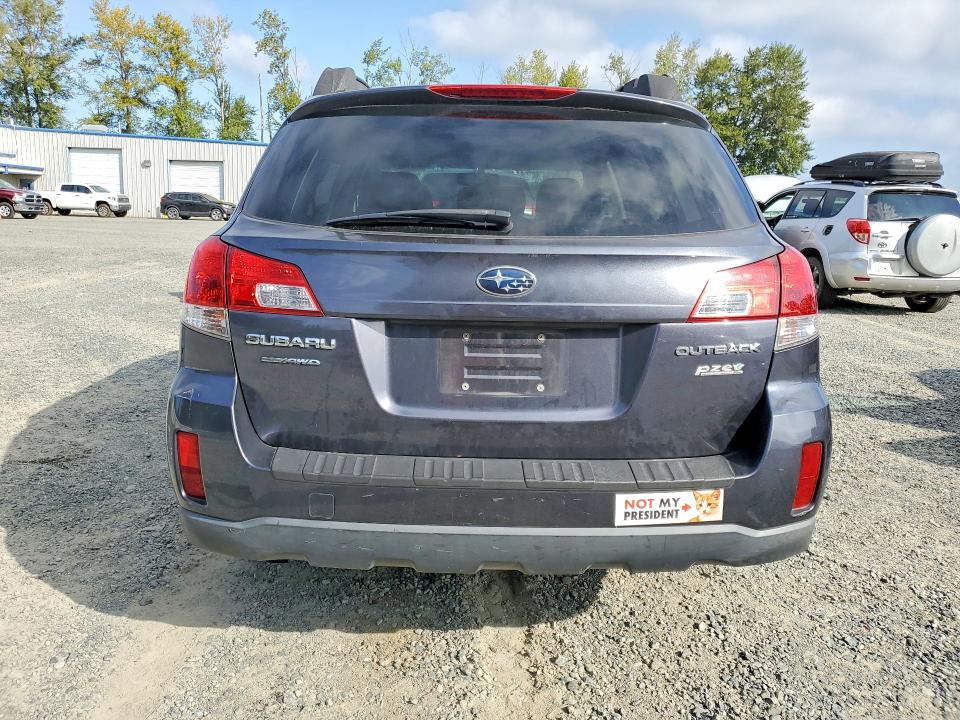 Photo 6 from auction – 2013 SUBARU OUTBACK with VIN 4S4BRBCC9D3272661
