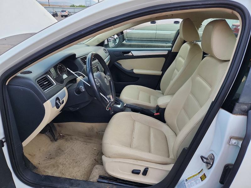 Photo 7 from auction – 2014 VOLKSWAGEN JETTA with VIN 3VW637AJ4EM214587
