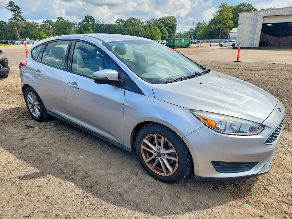 Photo 4 from auction – 2015 FORD FOCUS with VIN 1FADP3K23FL291992