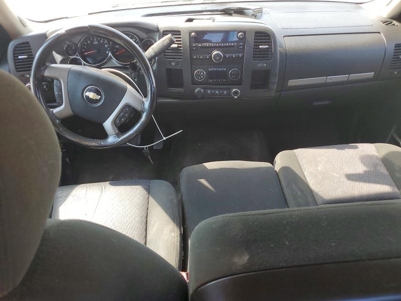 Photo 8 from auction – 2011 CHEVROLET SILVERADO with VIN 1GCRCSE0XBZ437893