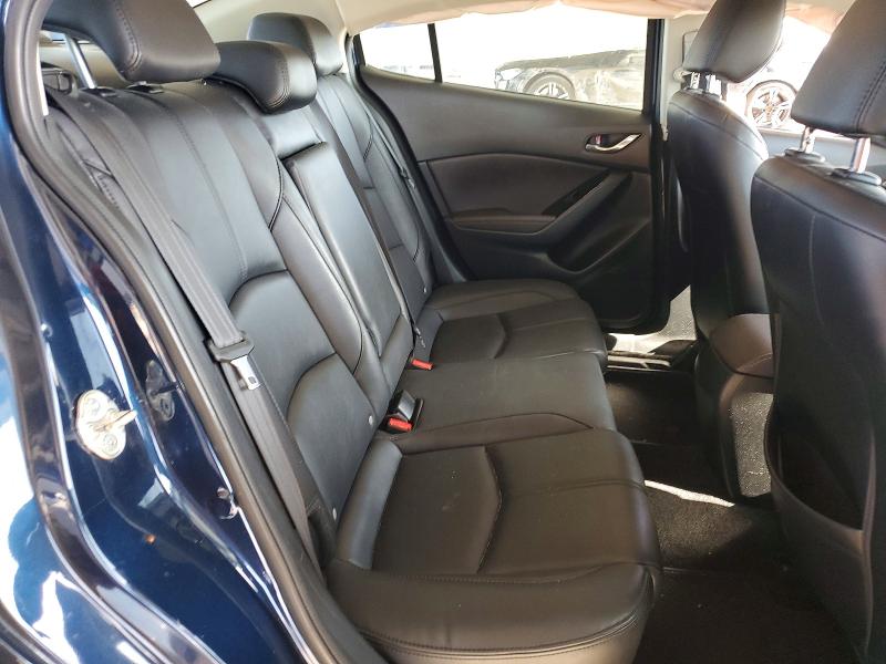 Photo 10 from auction – 2018 MAZDA 3 with VIN 3MZBN1V33JM191380