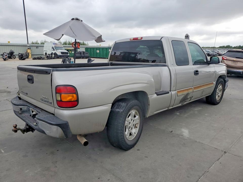 Photo 3 from auction – 2004 CHEVROLET SILVERADO with VIN 1GCEC19T54Z241604