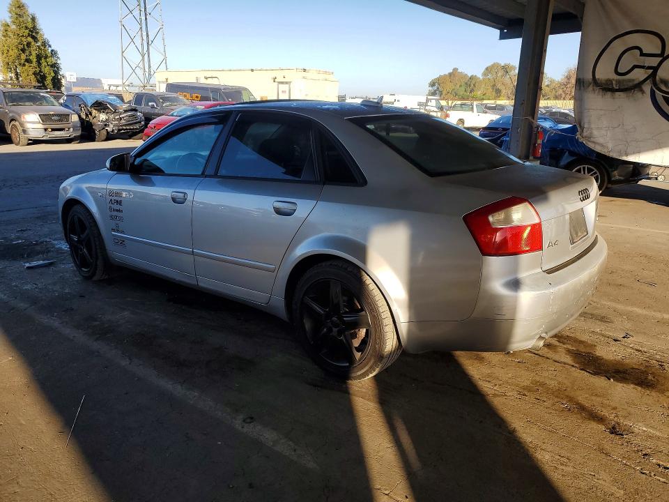 Foto 2 de la subasta – 2005 AUDI A4 con VIN WAULC68E05A008119