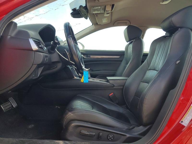 Снимка 7 от търг – 2021 HONDA ACCORD с VIN 1HGCV1F49MA011904