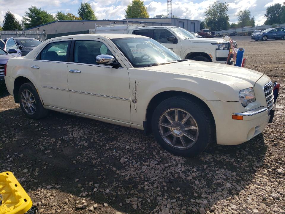 صورة رقم 4 من المزاد - 2007 CHRYSLER 300C مع VIN 2C3KK63H57H827560
