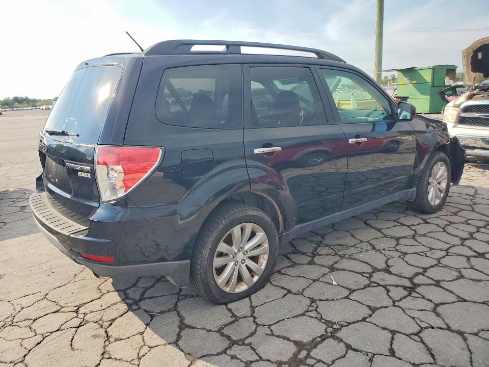 Photo 3 from auction – 2013 SUBARU FORESTER with VIN JF2SHAEC9DH416907