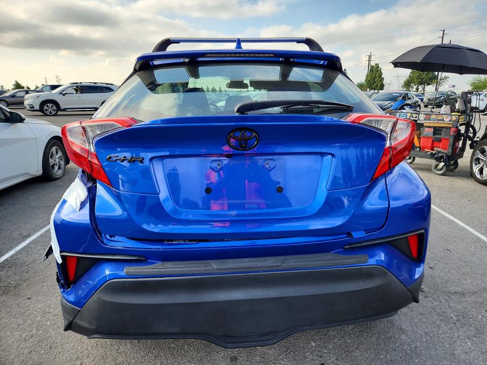 Photo 6 from auction – 2022 TOYOTA C-HR with VIN NMTKHMBX9NR141817