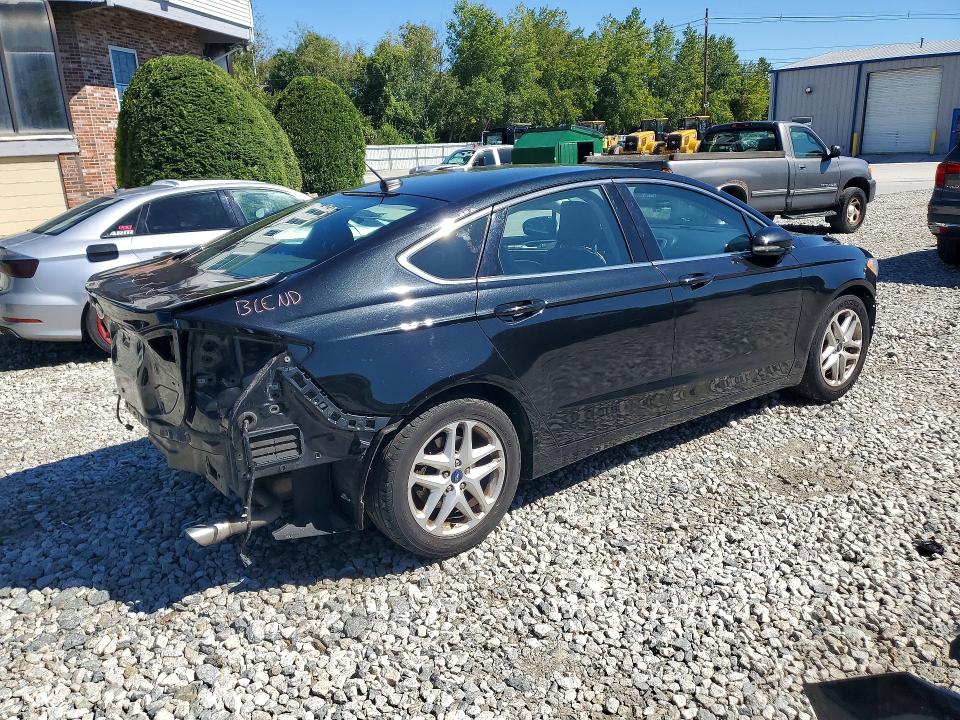 Photo 3 from auction – 2015 FORD FUSION with VIN 3FA6P0HD5FR187747