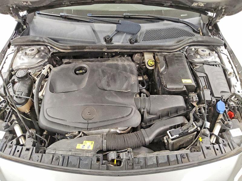 Снимка 12 от търг – 2016 MERCEDES-BENZ GLA с VIN WDCTG4EB7GJ231356
