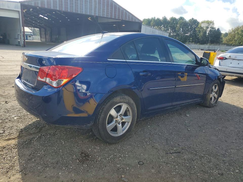 Photo 3 from auction – 2013 CHEVROLET CRUZE with VIN 1G1PC5SB4D7208373