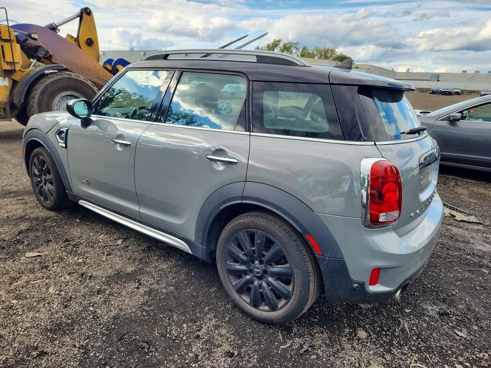 Photo 2 from auction – 2020 MINI COOPER with VIN WMZYX1C02L3L25381