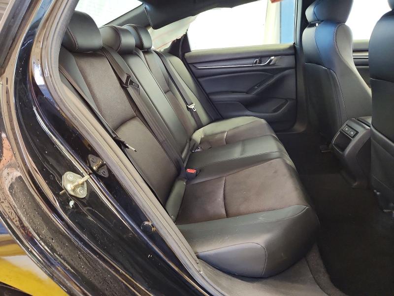 Снимка 10 от търг – 2021 HONDA ACCORD с VIN 1HGCV1F38MA004210