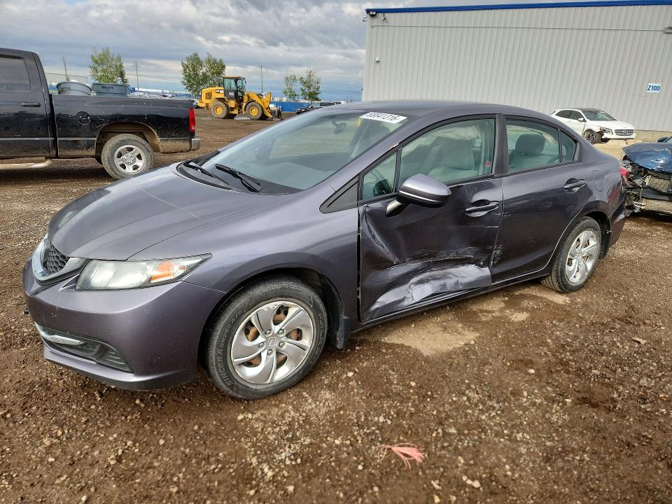 HONDA CIVIC 2015 с VIN 2HGFB2E42FH030277 - Снимка от търг