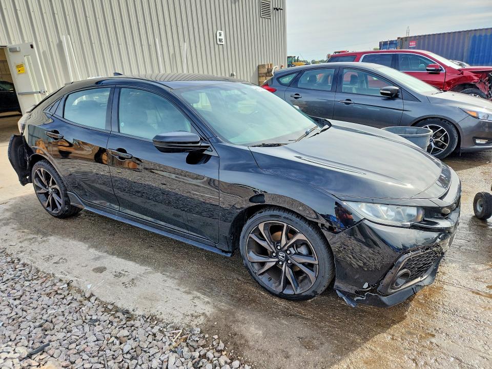 Photo 4 from auction – 2018 HONDA CIVIC with VIN SHHFK7H44JU235328