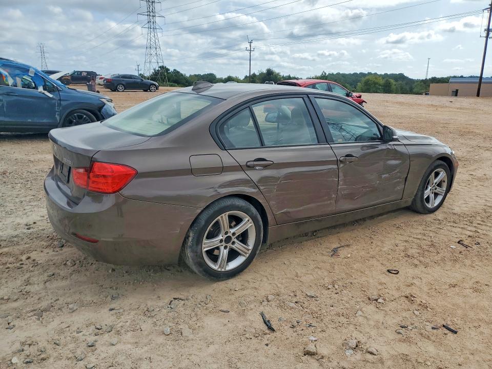 Photo 3 from auction – 2014 BMW 328 with VIN WBA3A5C59EP602096