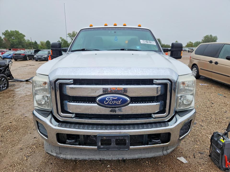 Photo 5 from auction – 2011 FORD F350 with VIN 1FT8X3BT9BEC86637