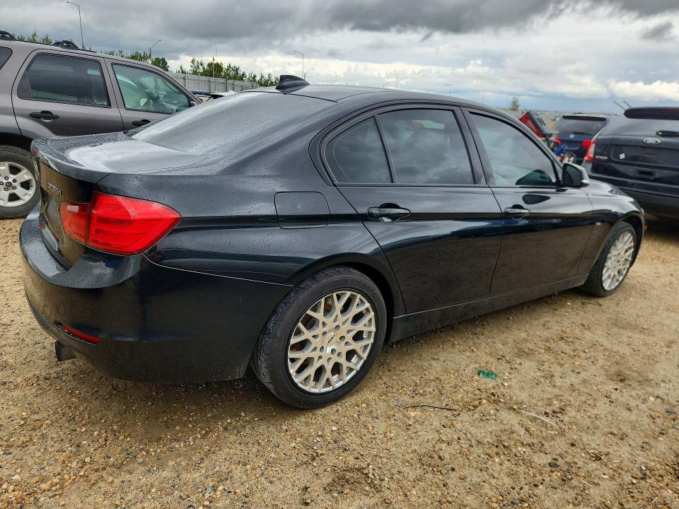 Photo 3 from auction – 2012 BMW 335 with VIN WBA3A9C57CFX59779