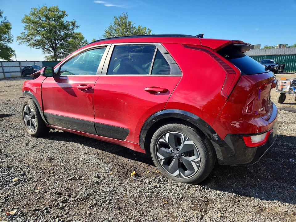 Photo 2 from auction – 2023 KIA NIRO with VIN KNDCR3L12P5026427