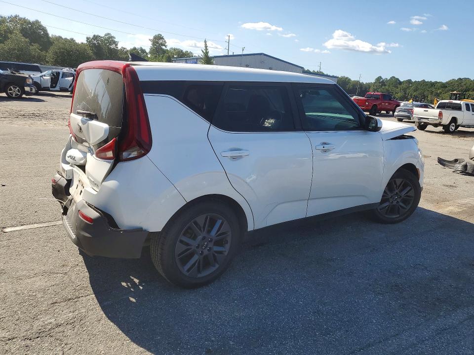 Photo 3 from auction – 2020 KIA SOUL with VIN KNDJ33AUXL7701686