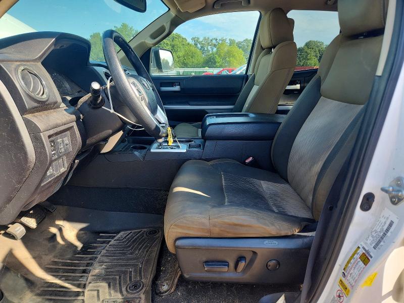 Photo 7 from auction – 2015 TOYOTA TUNDRA with VIN 5TFRM5F12FX089465