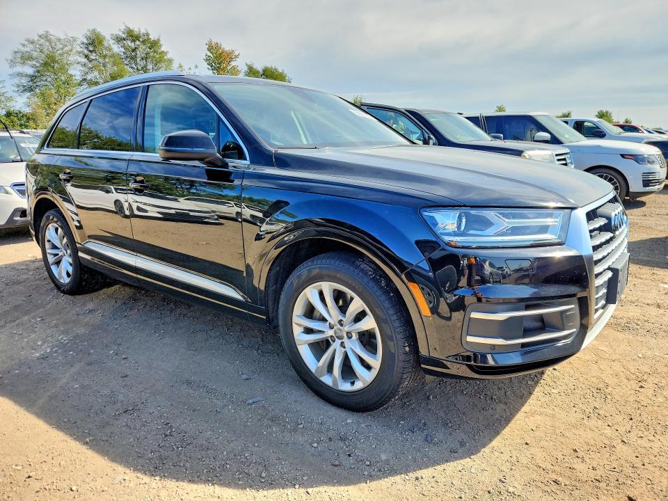 Фото 4 с аукциона – 2017 AUDI Q7 с VIN WA1LAAF72HD042463