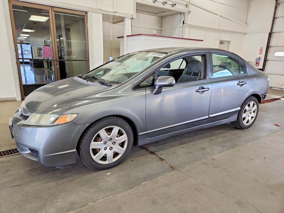 HONDA CIVIC 2009 con VIN 19XFA16559E032737 - Foto de la subasta