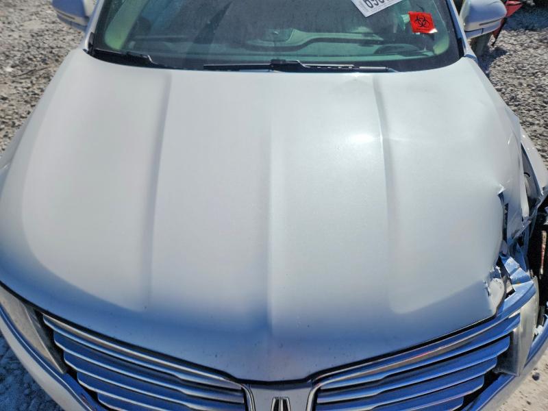 Photo 12 from auction – 2016 LINCOLN MKC with VIN 5LMCJ3D94GUJ06290
