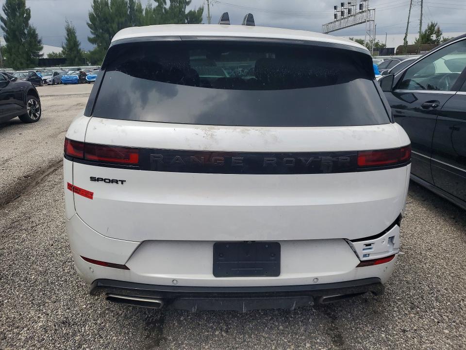 Photo 6 from auction – 2024 LAND ROVER RANGE ROVER SPORT with VIN SAL1L9FU6RA189926