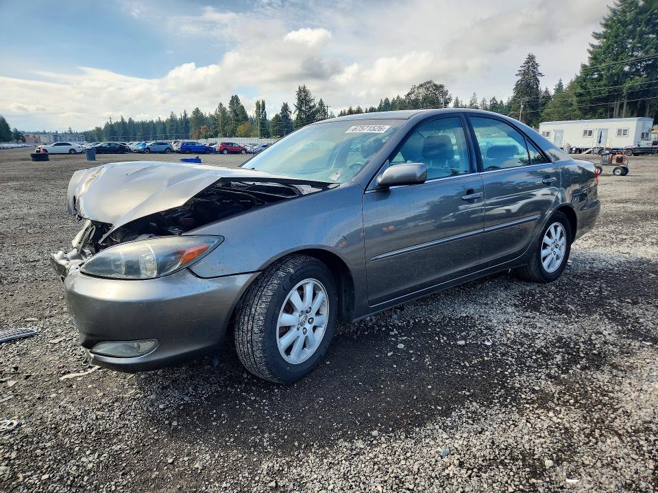 TOYOTA CAMRY 2004 with VIN 4T1BF30KX4U586470 - Photo from auction