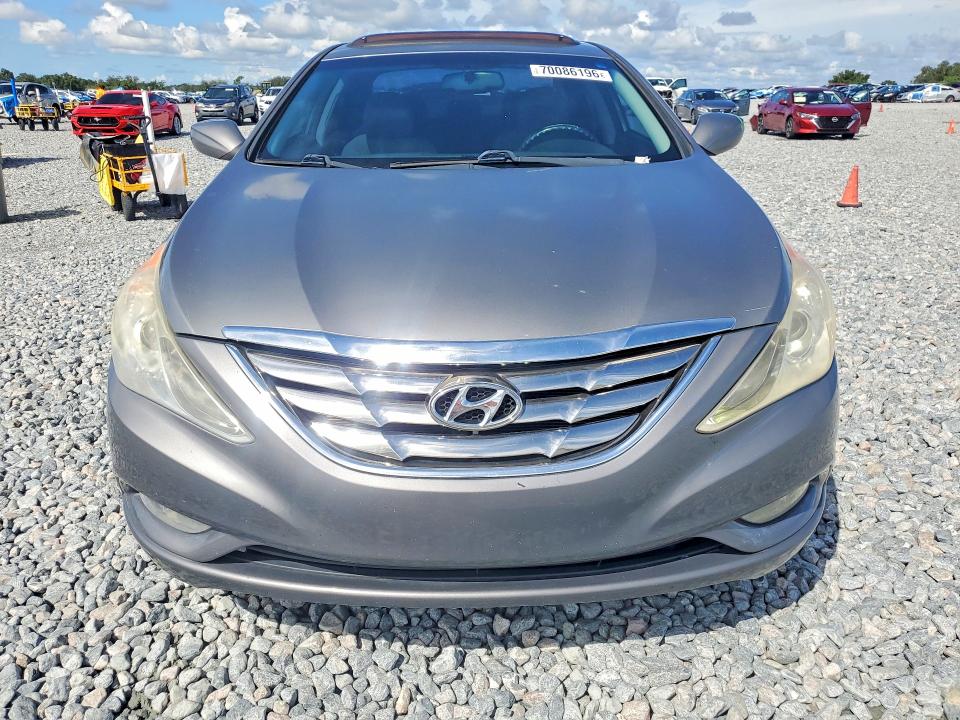 Снимка 5 от търг – 2013 HYUNDAI SONATA с VIN 5NPEC4AC6DH631485