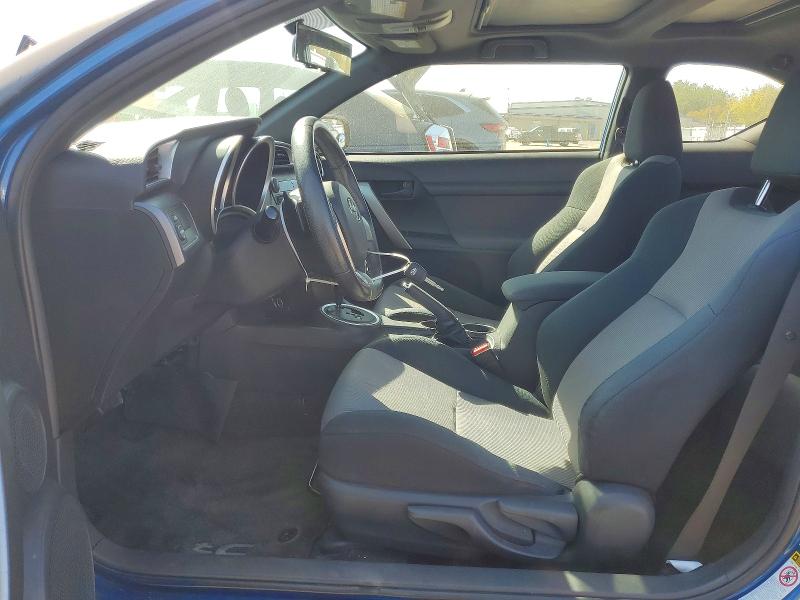 Foto 7 de la subasta – 2015 SCION TC con VIN JTKJF5C7XFJ009499