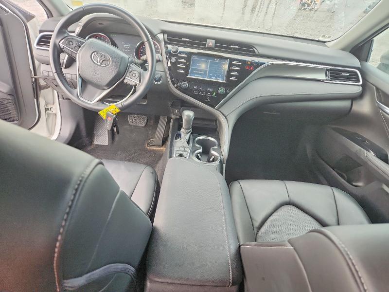 Photo 8 from auction – 2018 TOYOTA CAMRY with VIN 4T1B61HK2JU101064
