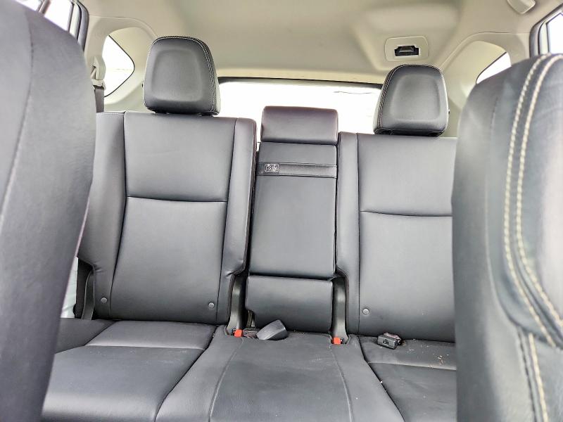 Photo 10 from auction – 2016 TOYOTA RAV4 HV with VIN JTMDJREV8GD018112