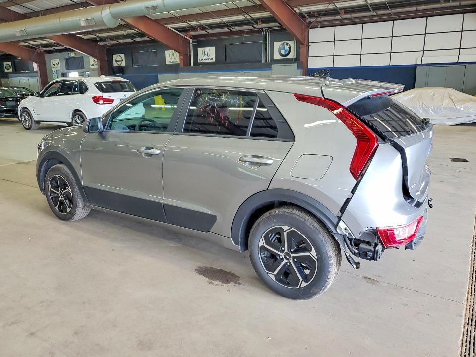 Photo 2 from auction – 2026 KIA NIRO with VIN KNDCP3LE4T5323041