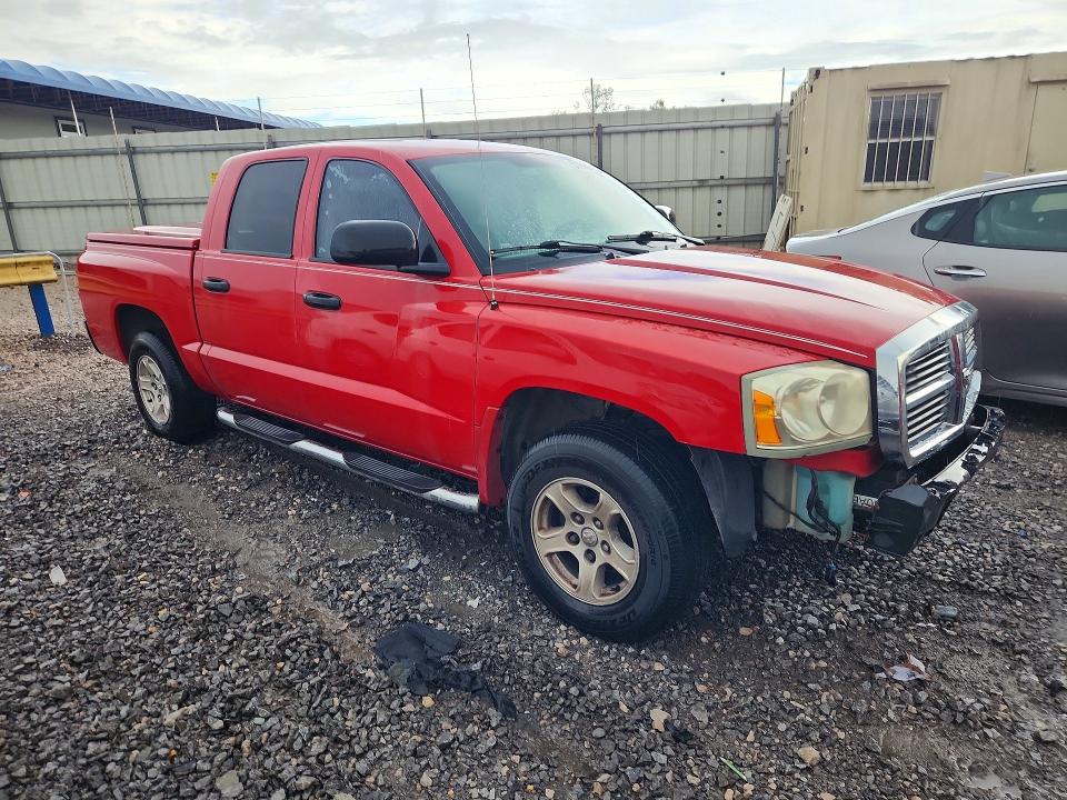 Снимка 4 от търг – 2006 DODGE DAKOTA с VIN 1D7HE48N46S503173