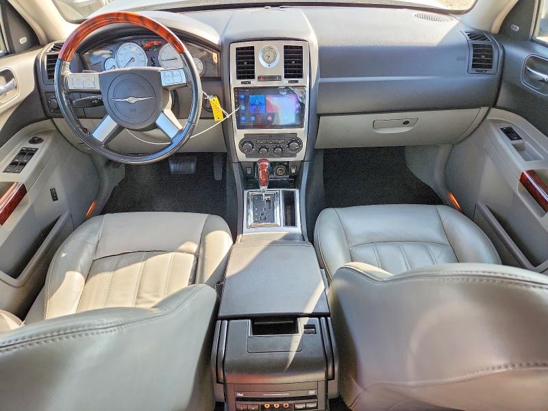 Снимка 8 от търг – 2006 CHRYSLER 300C с VIN 2C3LA63H06H219497