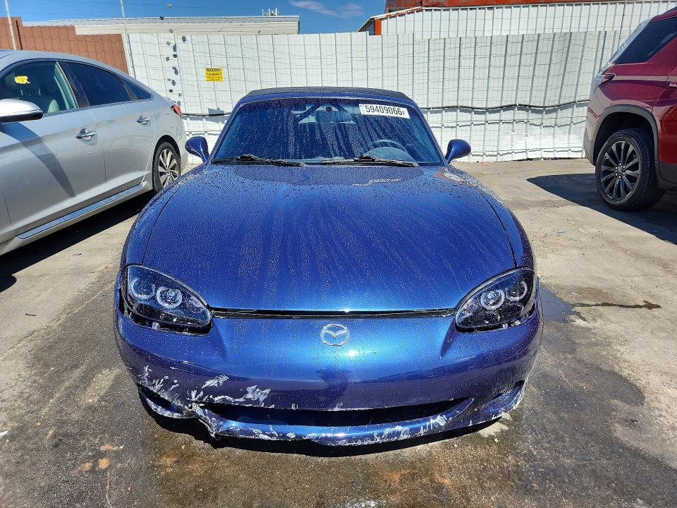 Photo 5 from auction – 2002 MAZDA MX-5 MIATA with VIN JM1NB353420222788