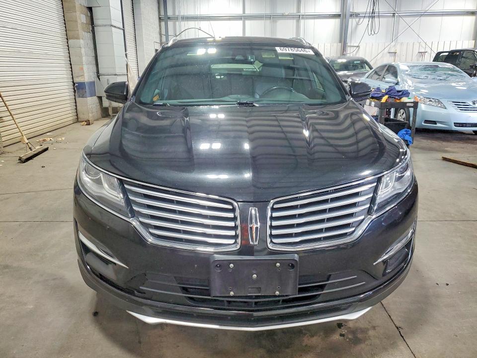 Photo 5 from auction – 2015 LINCOLN MKC with VIN 5LMCJ2A97FUJ48062