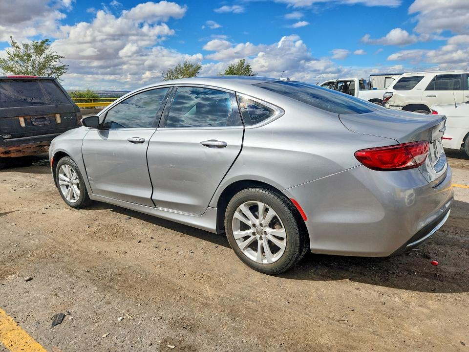 صورة رقم 2 من المزاد - 2015 CHRYSLER 200 مع VIN 1C3CCCAB4FN535287