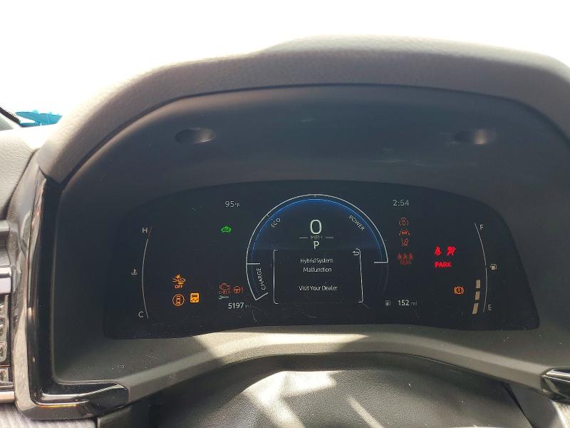 Снимка 9 от търг – 2025 TOYOTA CAMRY с VIN 4T1DAACK5SU596859