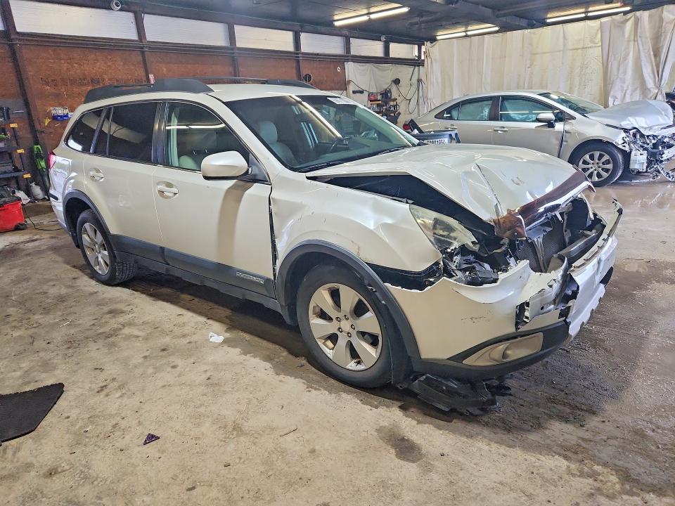 Foto 4 de la subasta – 2011 SUBARU OUTBACK con VIN 4S4BRBCC7B3436888