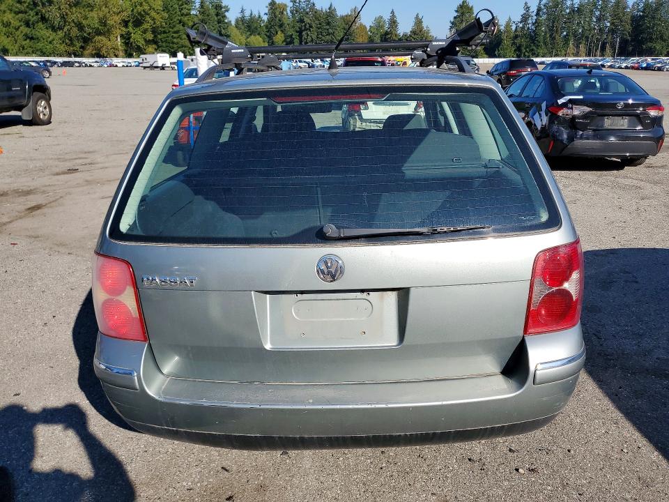 Photo 6 from auction – 2004 VOLKSWAGEN PASSAT with VIN WVWVD63B74E182069