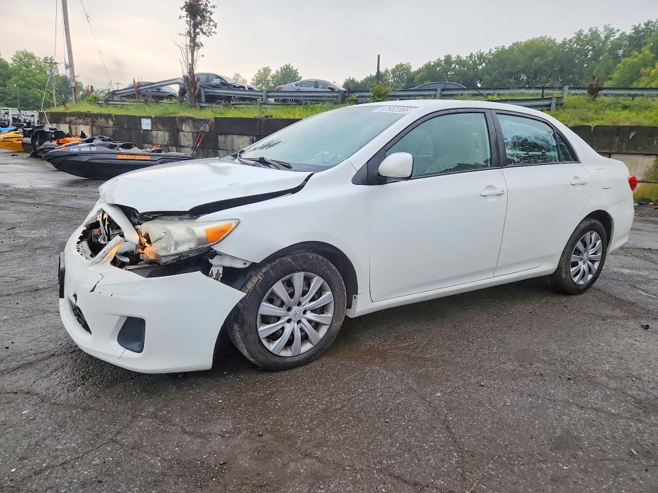 TOYOTA COROLLA 2012 with VIN 2T1BU4EE1CC847578 - Photo from auction