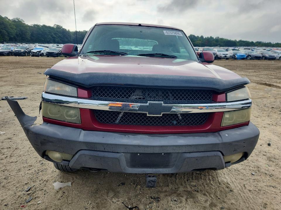 Photo 5 from auction – 2004 CHEVROLET AVALANCHE with VIN 3GNEK12T54G239002